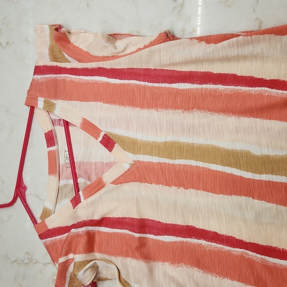 Loft Outlet Peach Toned Ruffle Sleeveless, V Neck, Top, Medium - Picture 5 of 5